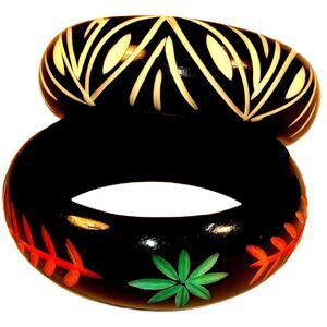 Vintage Wood-Like Carved Chunky Resin Bangle Bracelets